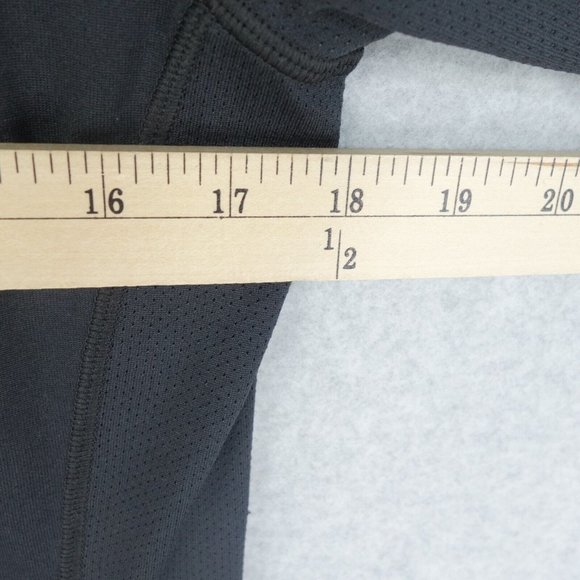 Under Armour Sweater Womens Medium Black Long Sleeve 1/2 Zip Mock Neck Stretch - Picture 6 of 8